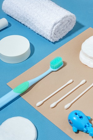 Toothbrush Sanitizers: Keeping Mouth Sores at Bay